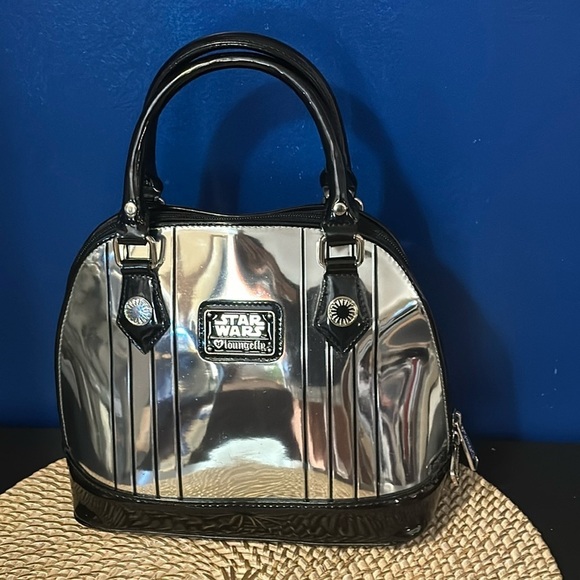 NWOT Disney Store by Loungefly Star Wars The Force Awakens Handbag Purse - Picture 3 of 12